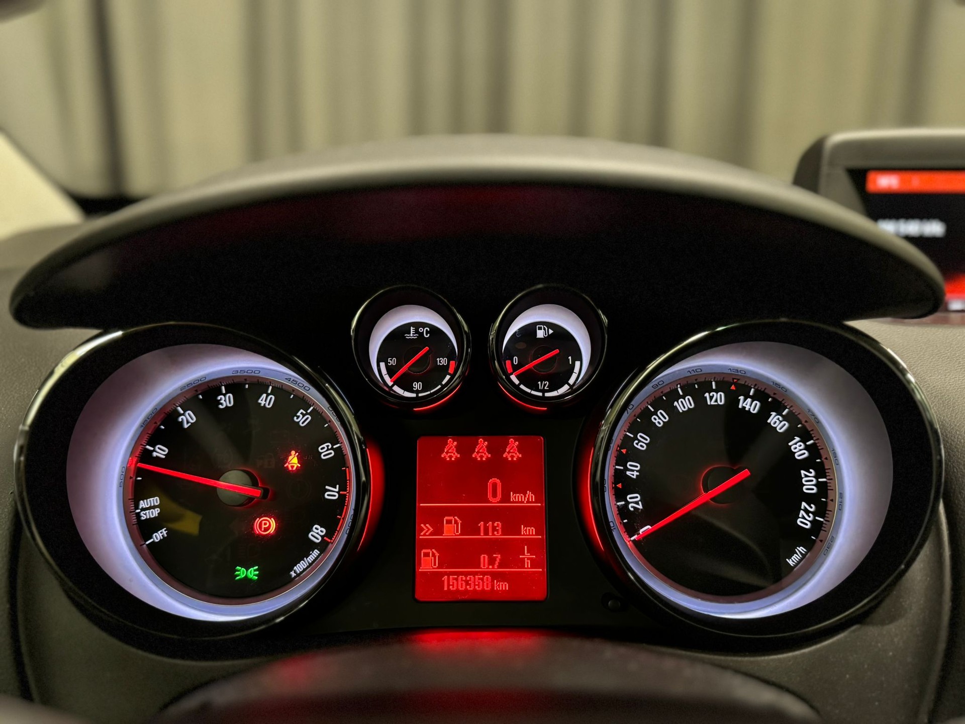 OPEL Meriva 1.4 Turbo Cosmo-image-9