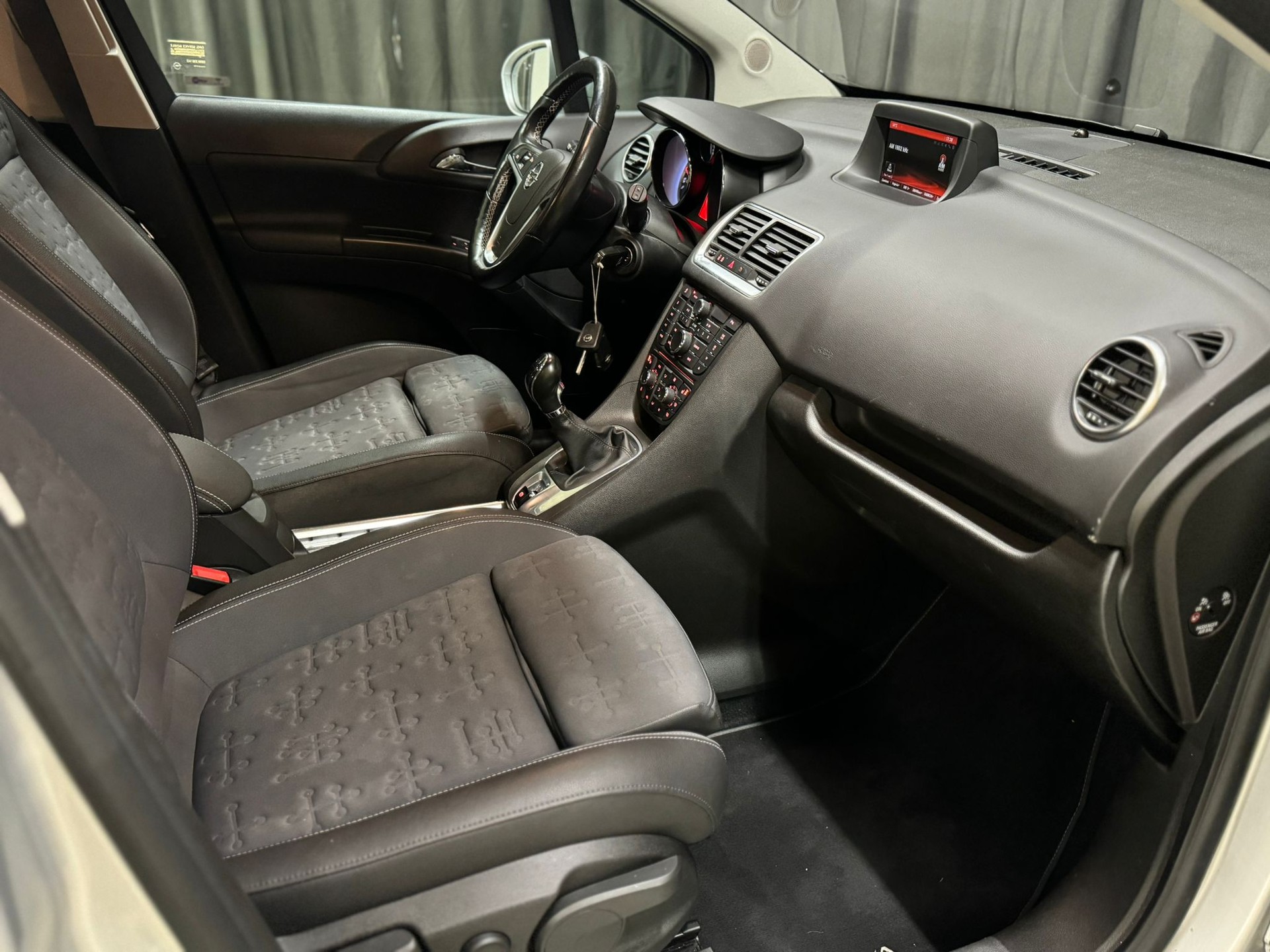 OPEL Meriva 1.4 Turbo Cosmo-image-7