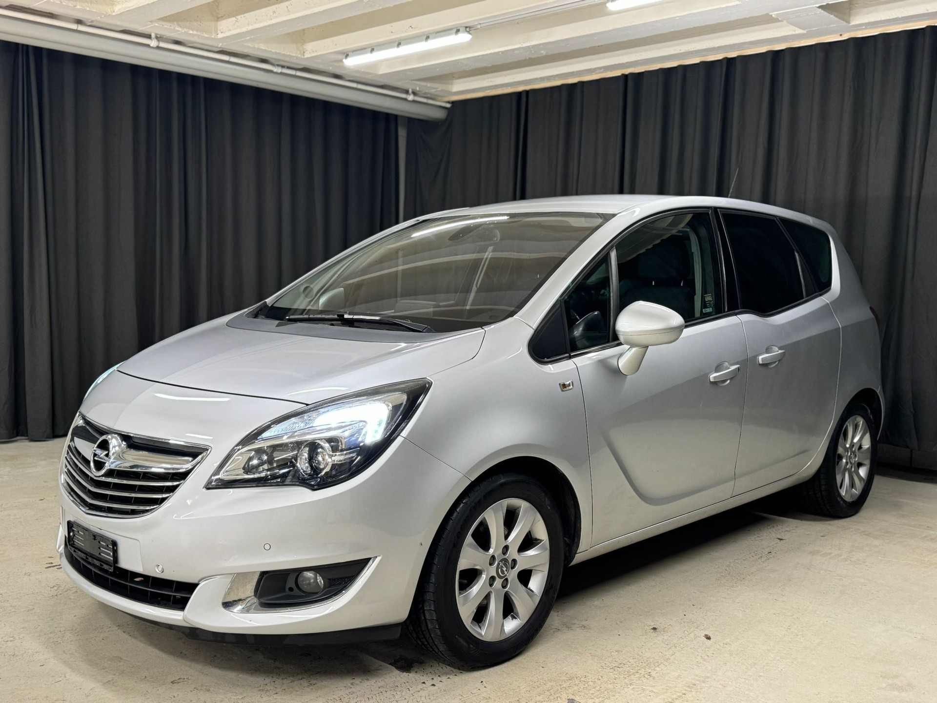 OPEL Meriva 1.4 Turbo Cosmo-image-0