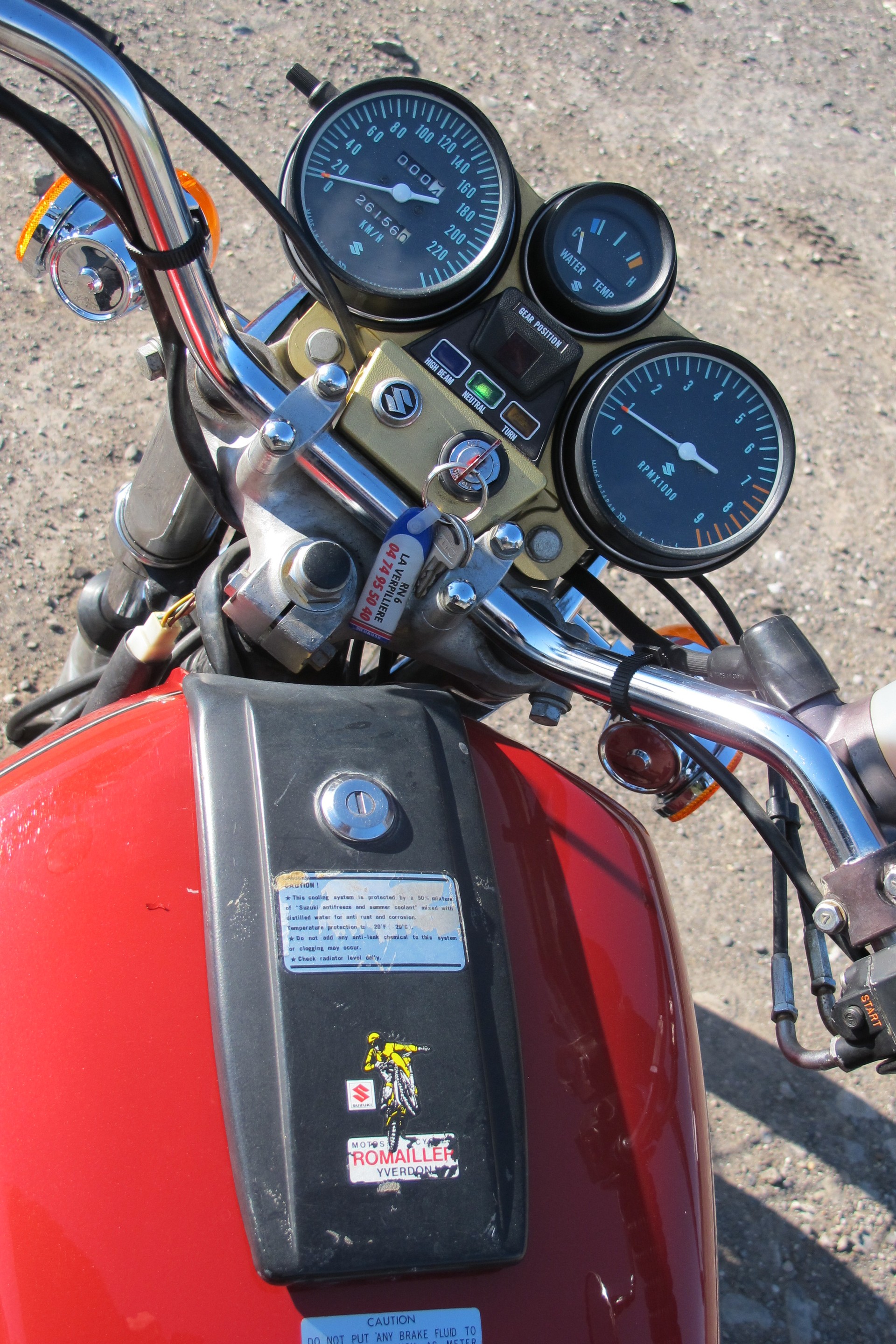 SUZUKI GT750 Wasserbüffel-image-7