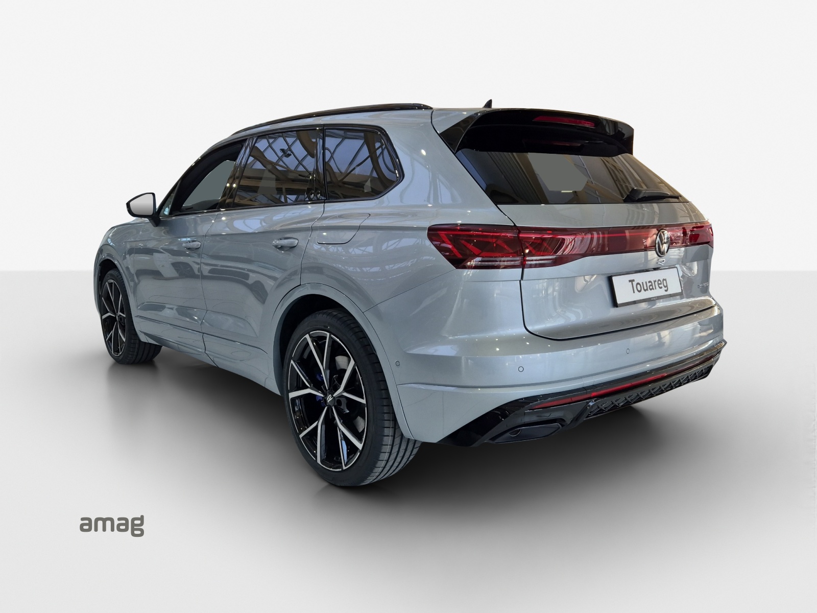 VW Touareg 3.0 TSI eHybrid R Tiptronic-image-2