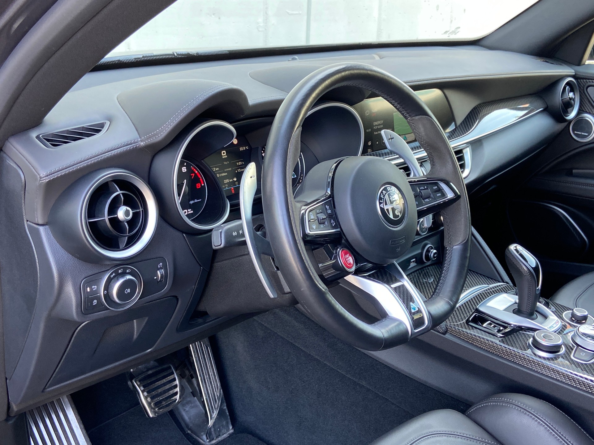 ALFA ROMEO Stelvio 2.9 V6 Quadrifoglio 21 Zoll Q4-image-3