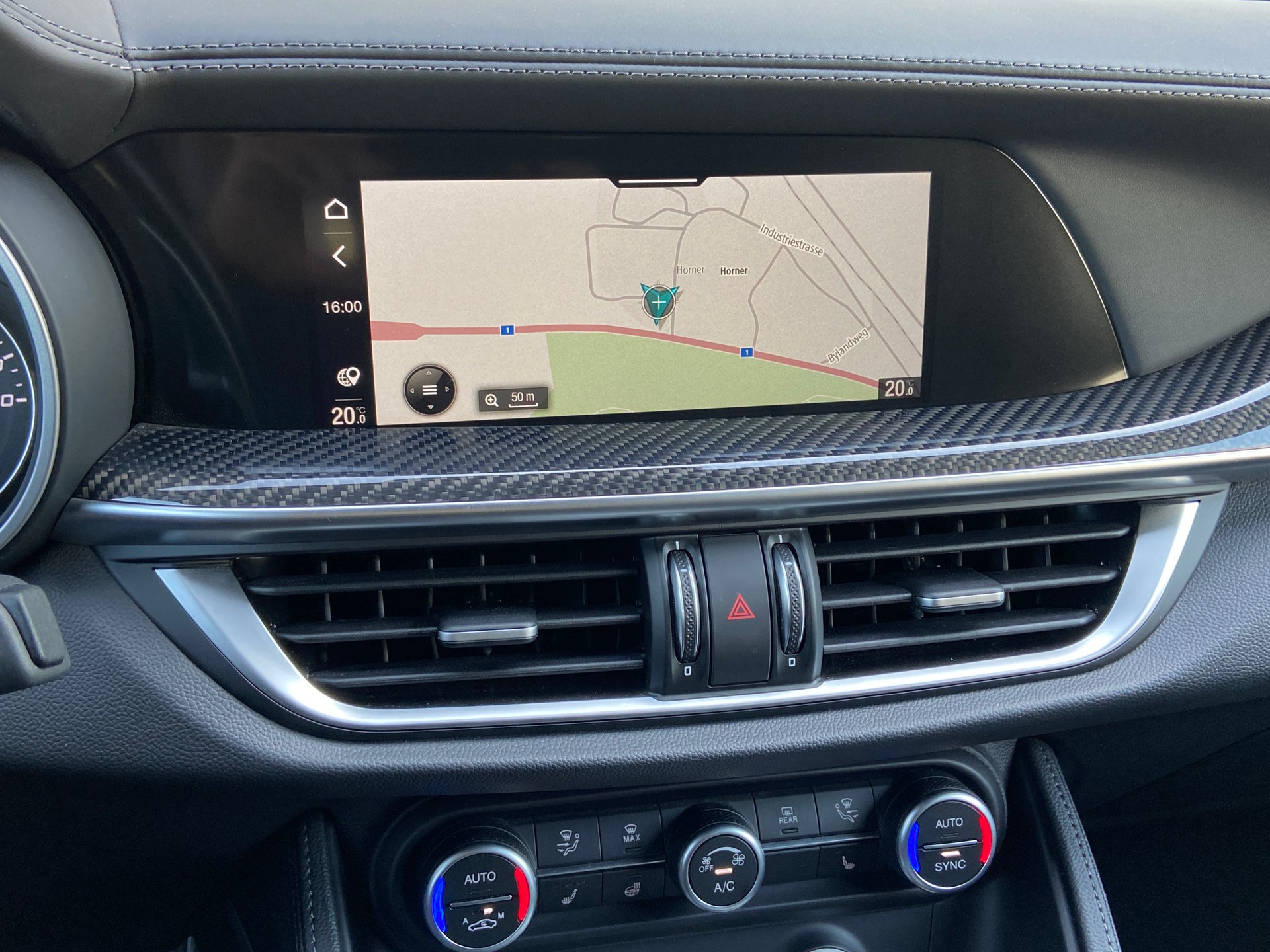 ALFA ROMEO Stelvio 2.9 V6 Quadrifoglio 21 Zoll Q4-image-13