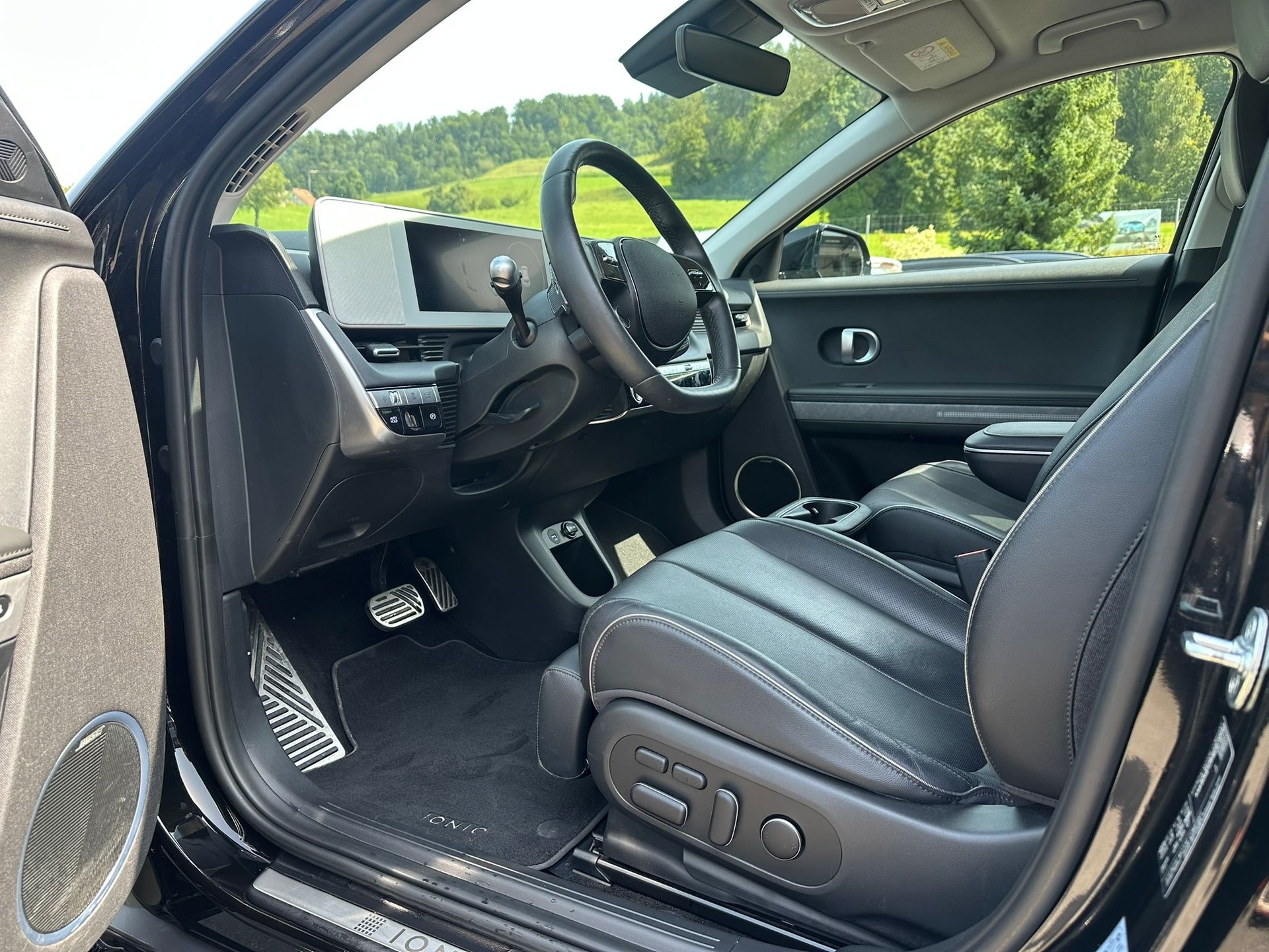 HYUNDAI Ioniq 5 72kWh Vertex 4WD-image-8
