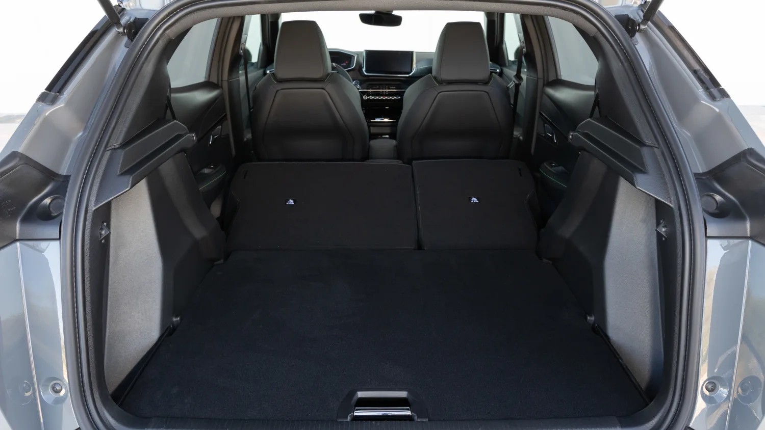PEUGEOT 2008 1.2 PureTech Allure Pack EAT8-image-3