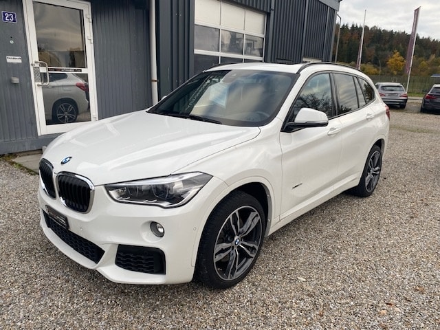 BMW X1 25d xDrive SAG-showroom-element-1
