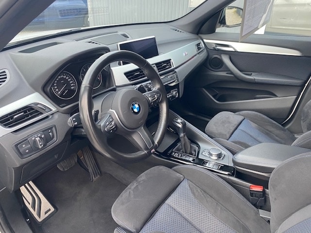 BMW X1 25d xDrive SAG-image-7