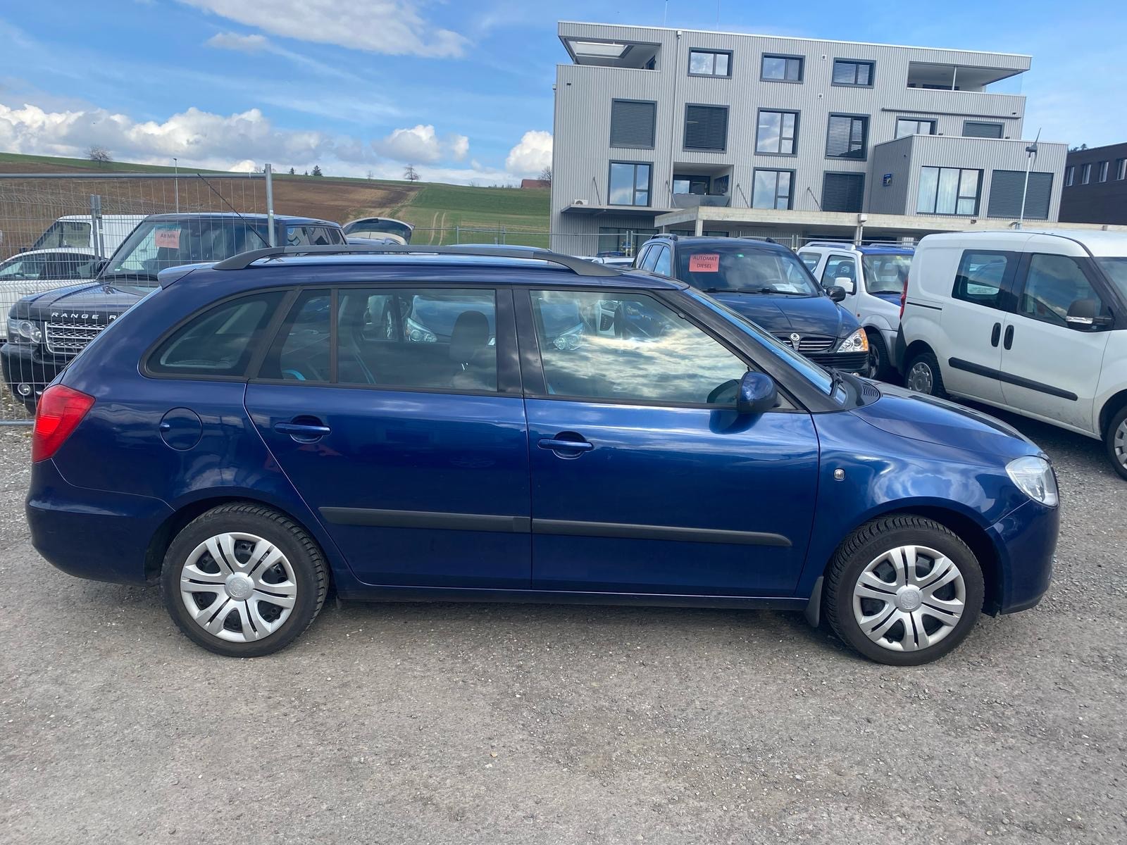 SKODA Fabia 1.4 Elegance-image-2