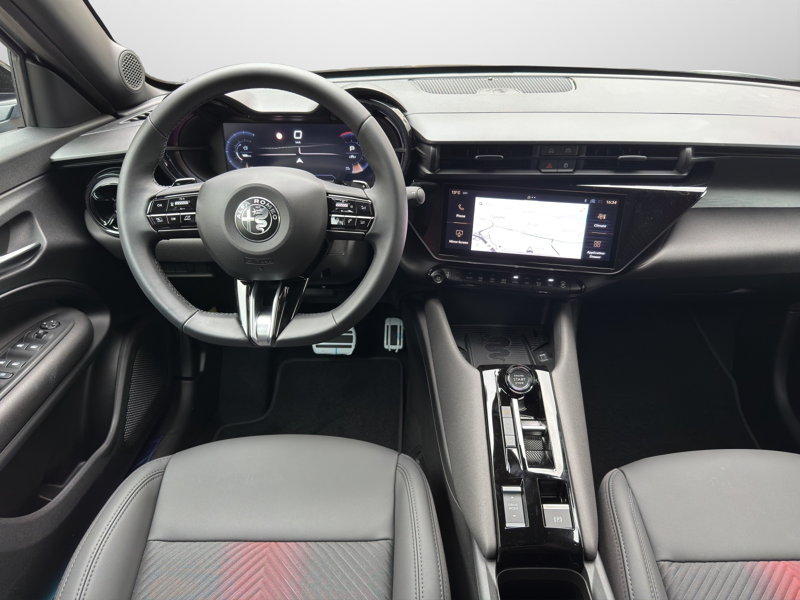 ALFA ROMEO Junior 1.2 Ibrida Q4-image-5