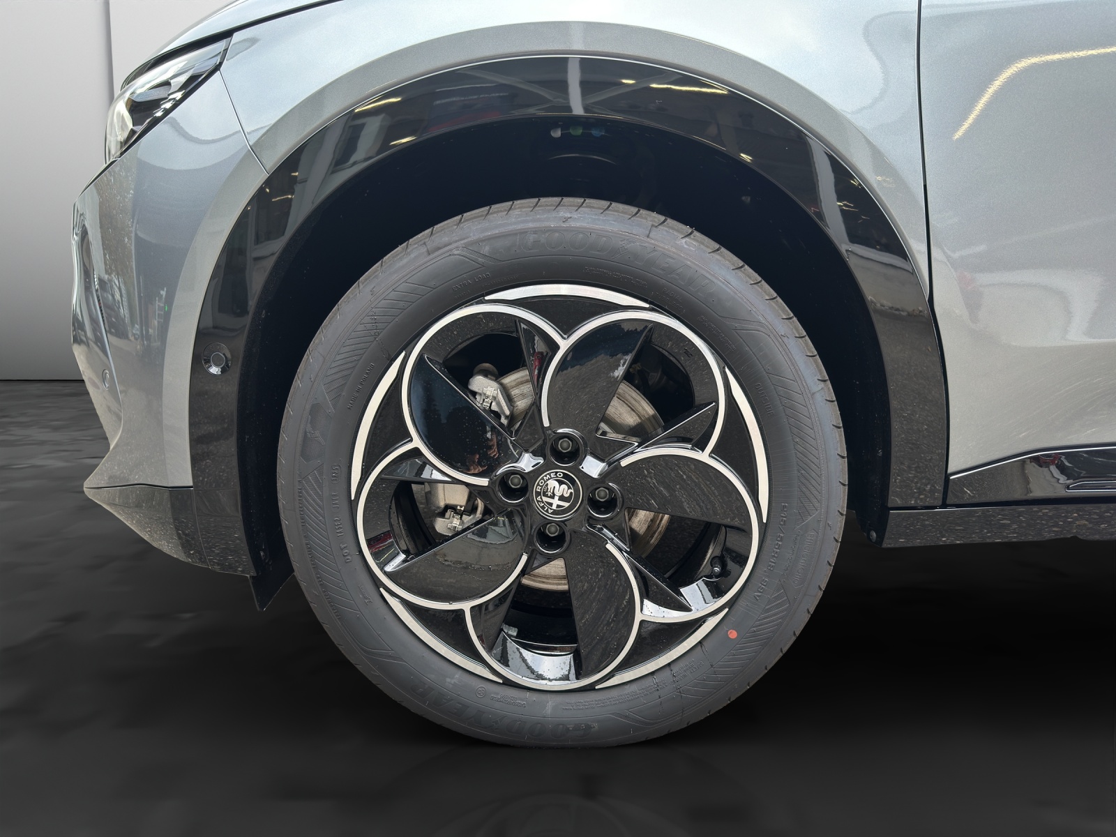 ALFA ROMEO Junior 1.2 Ibrida Q4-image-15