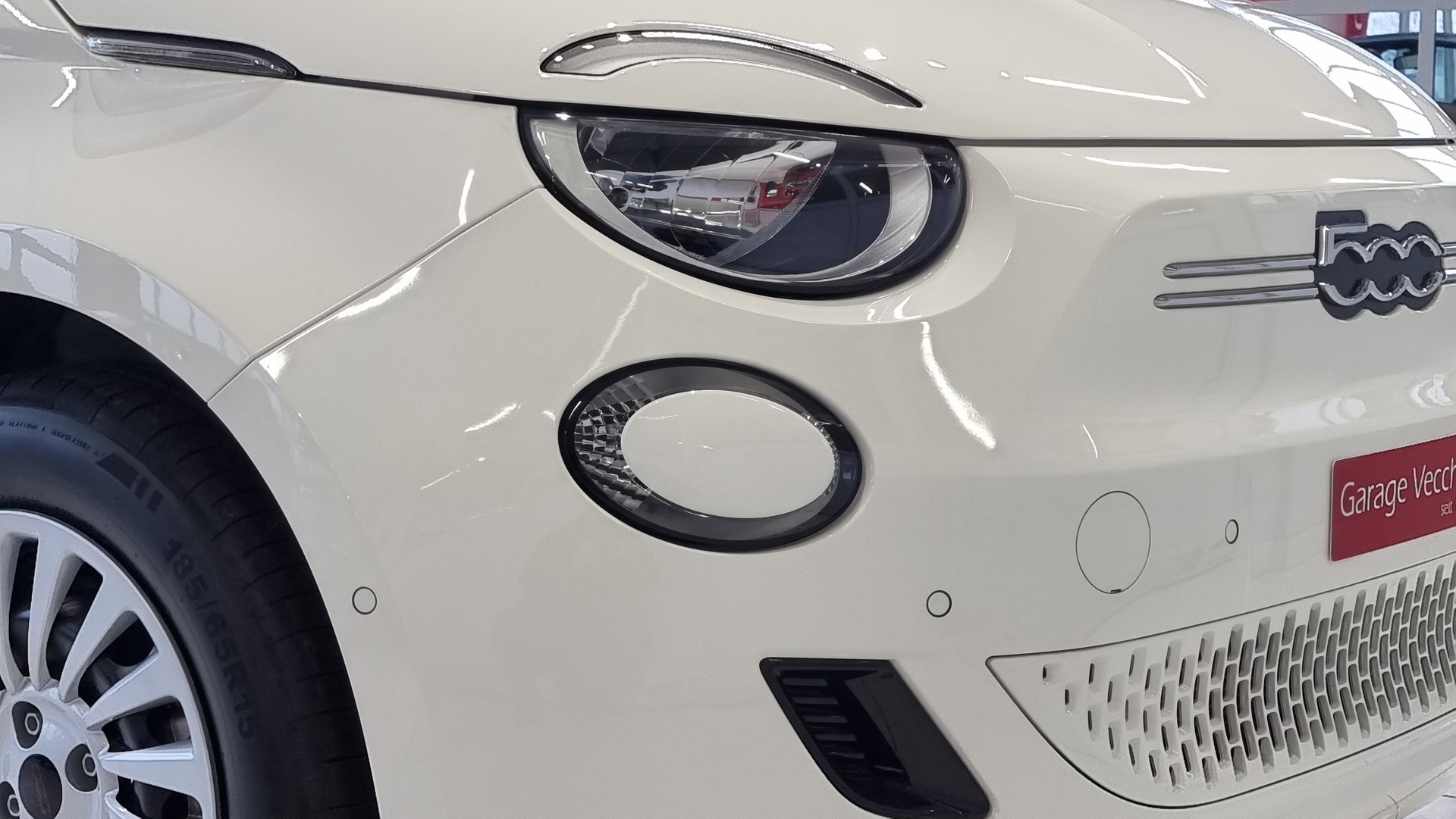 FIAT 500 Red electric 42 KWh 118 PS-image-7