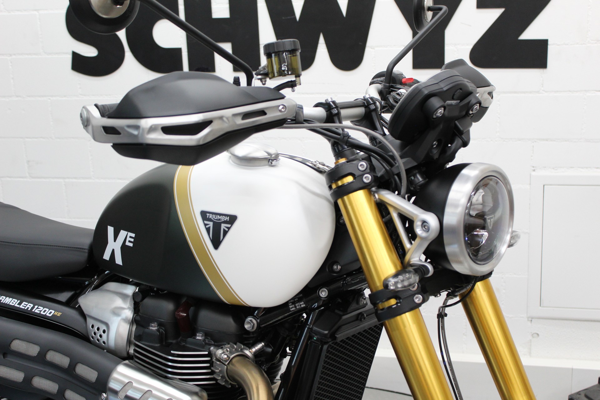 TRIUMPH Scrambler 1200 XE-image-8
