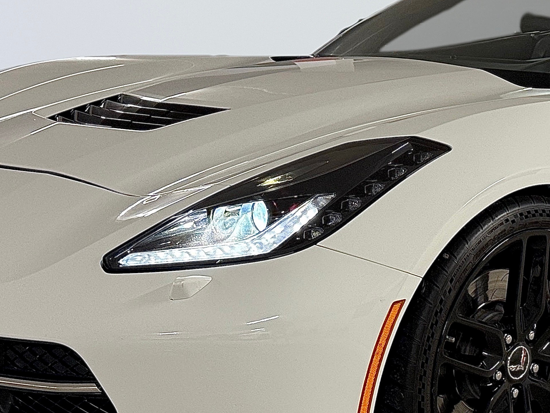 CHEVROLET Corvette Convertible Stingray-image-8
