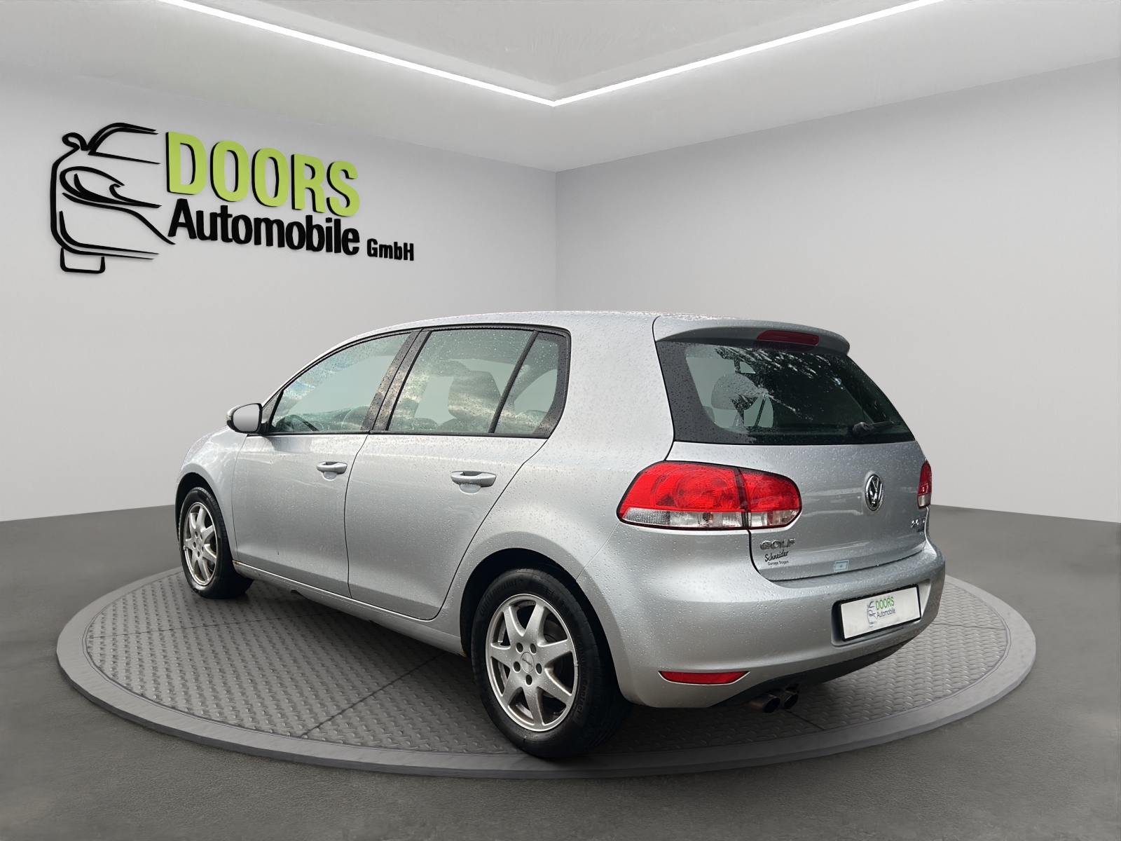 VW Golf 2.0 TDI Comfortline 4Motion-image-5
