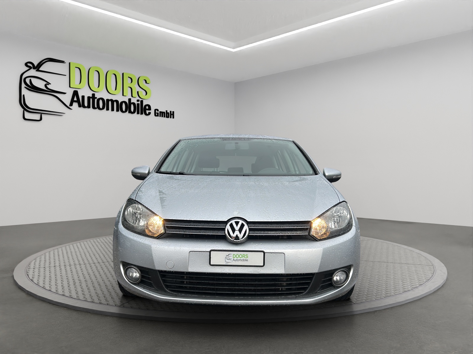 VW Golf 2.0 TDI Comfortline 4Motion-image-1