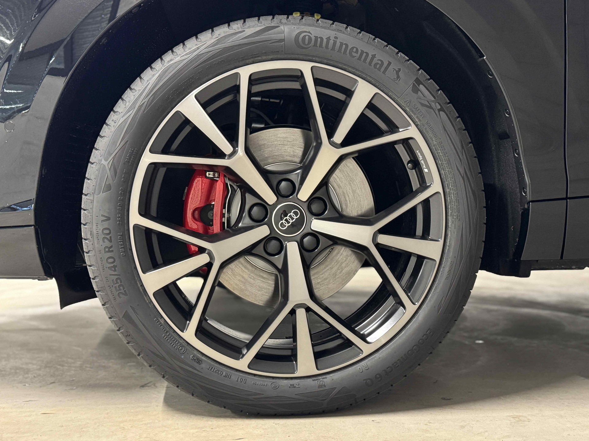 AUDI Q3 Sportback TFSI quattro 195 kW S tronic-image-16