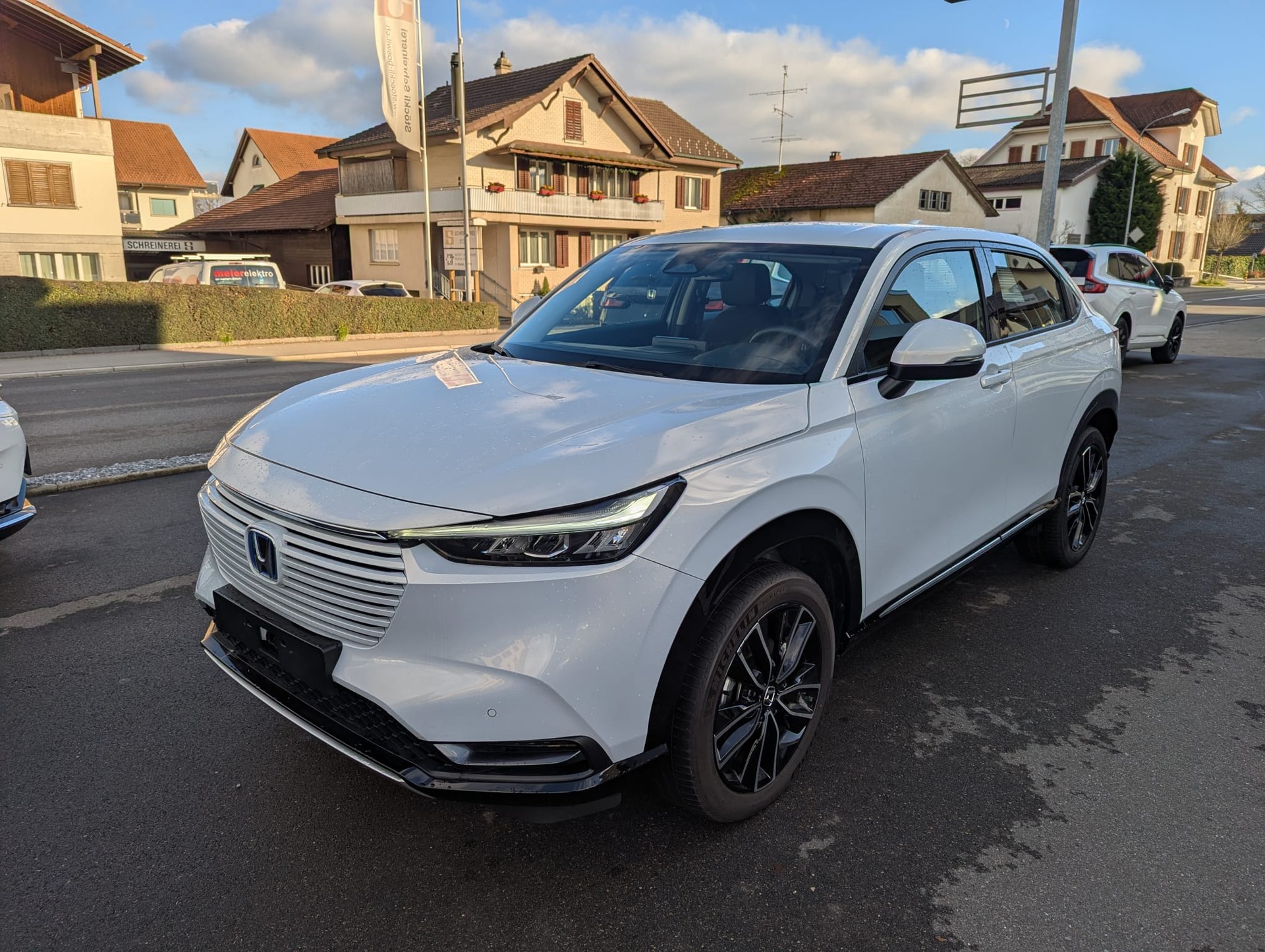 HONDA HR-V 1.5i-MMD Advance CVT-image-0