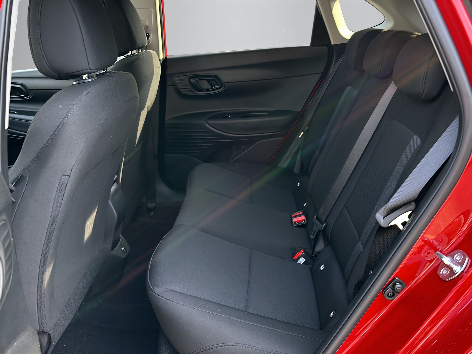 HYUNDAI i20 1.0 T-GDi Amplia-image-11