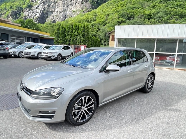 VW Golf 1.2 TSI Cup DSG-image-2