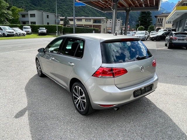VW Golf 1.2 TSI Cup DSG-image-8