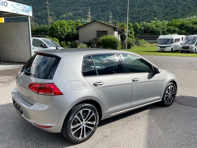 VW Golf 1.2 TSI Cup DSG-image-7