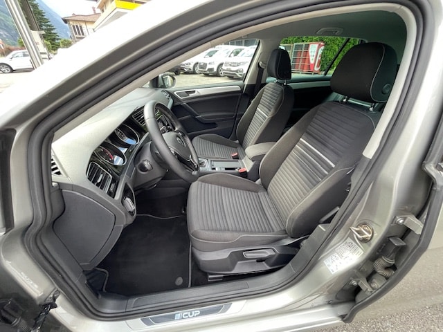 VW Golf 1.2 TSI Cup DSG-image-11