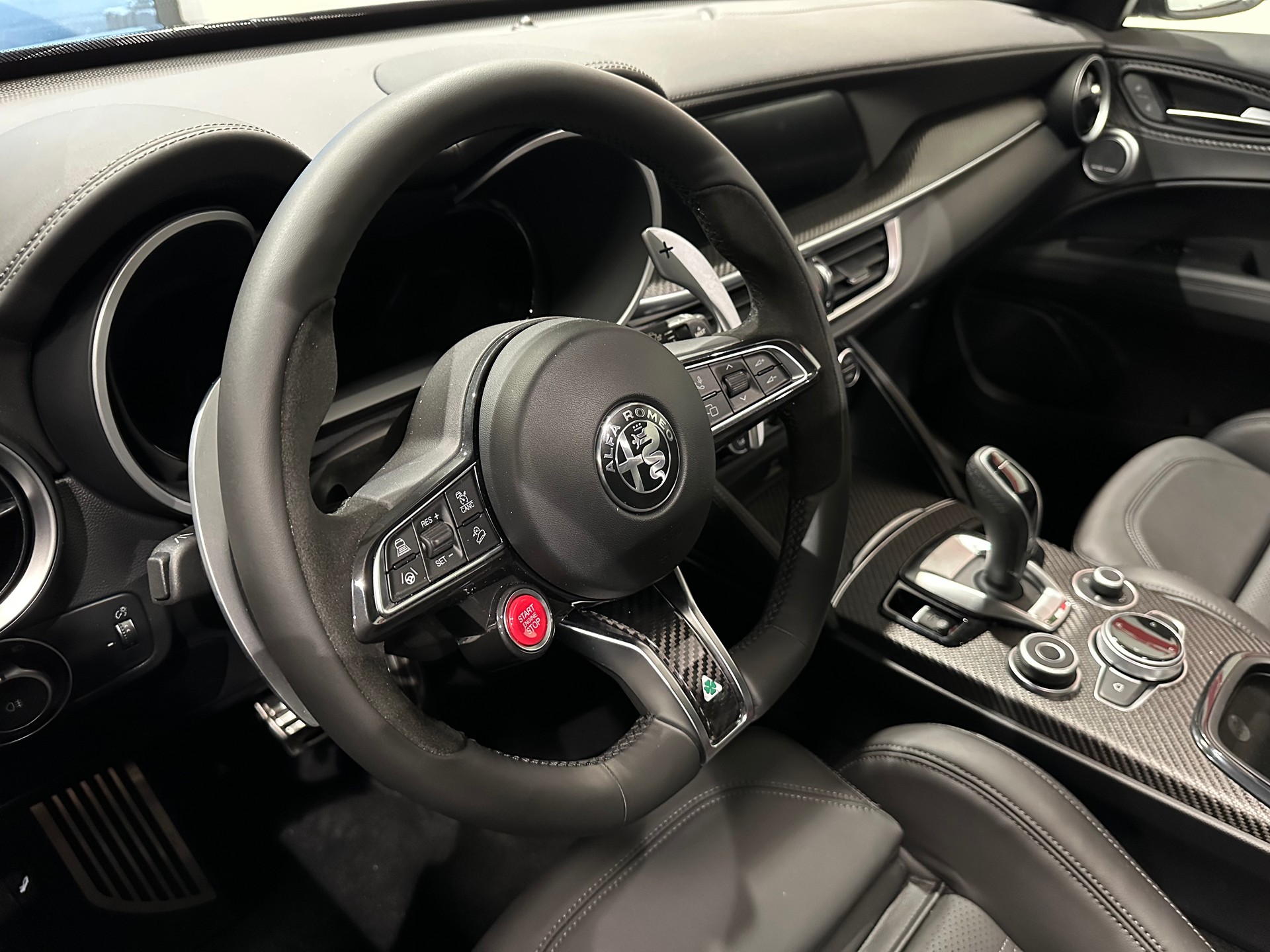 ALFA ROMEO Stelvio 2.9 V6 Quadrifoglio Q4 AT8-image-9