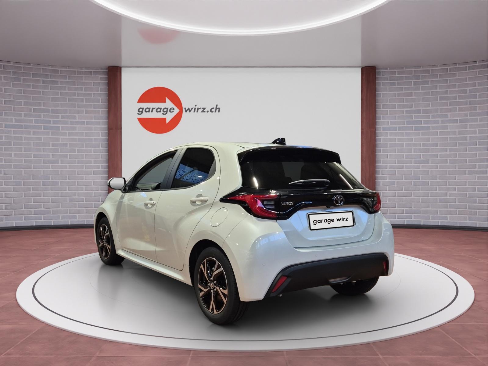 TOYOTA Yaris 1.5 VVT-i HSD Trend-image-2