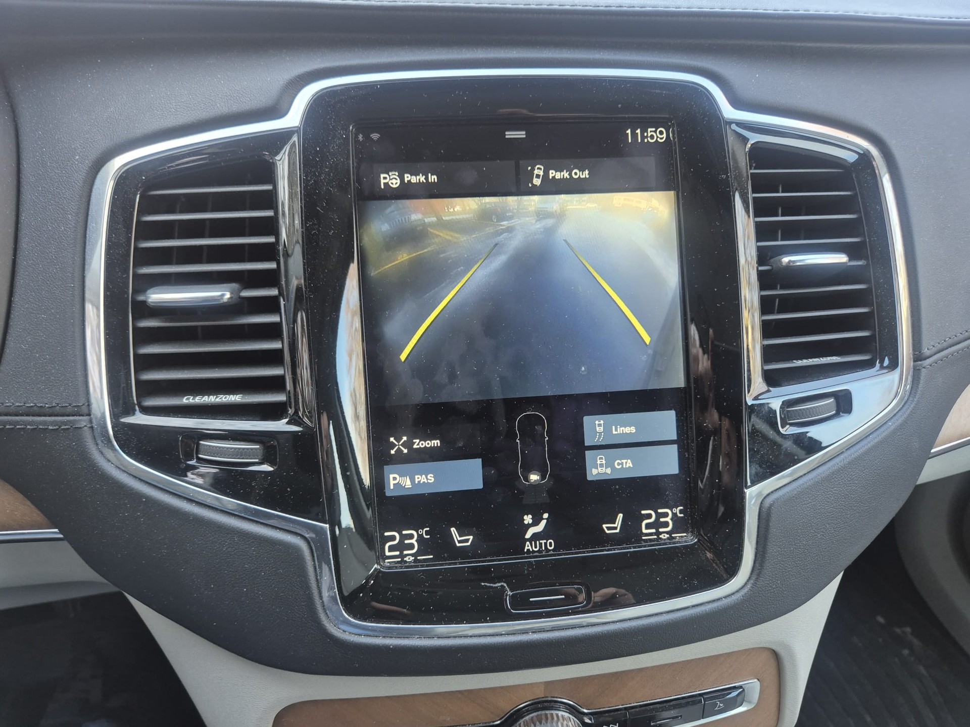 VOLVO XC90 T6 AWD Kinetic Geartronic-image-12