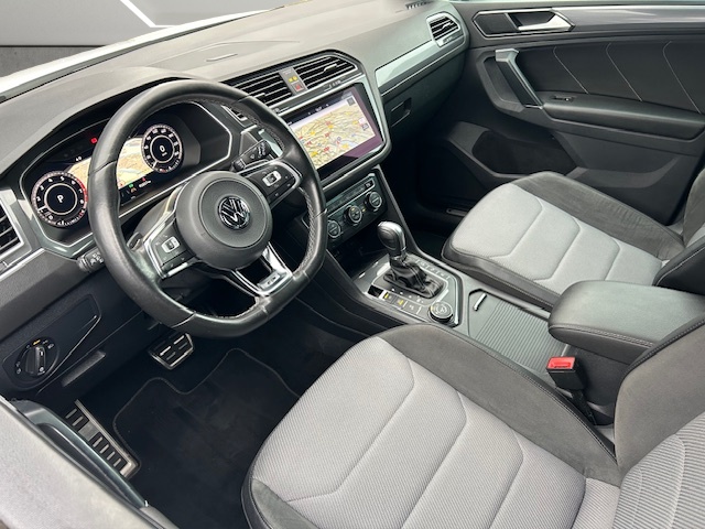 VW Tiguan 2.0TSI R-Line Highline 4Motion DSG-image-6