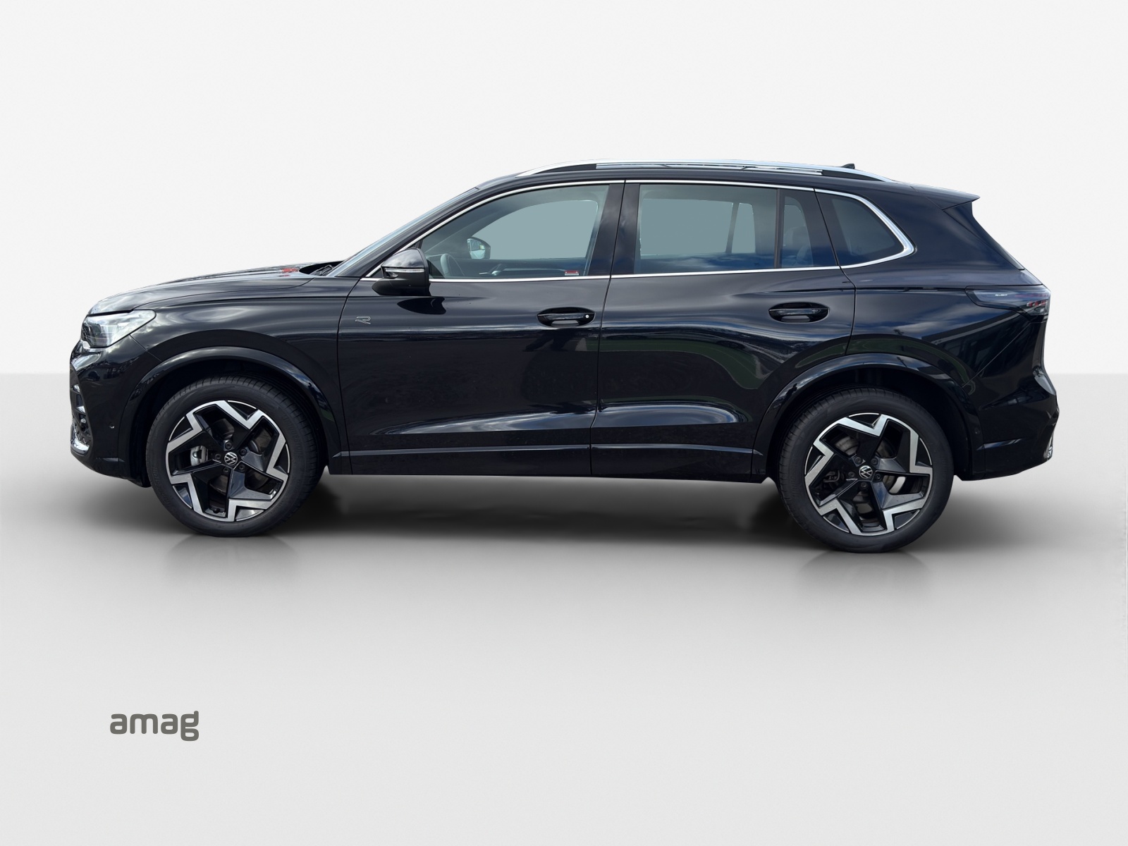 VW Tiguan 2.0 TDI SCR R-Line 4Motion DSG-image-1