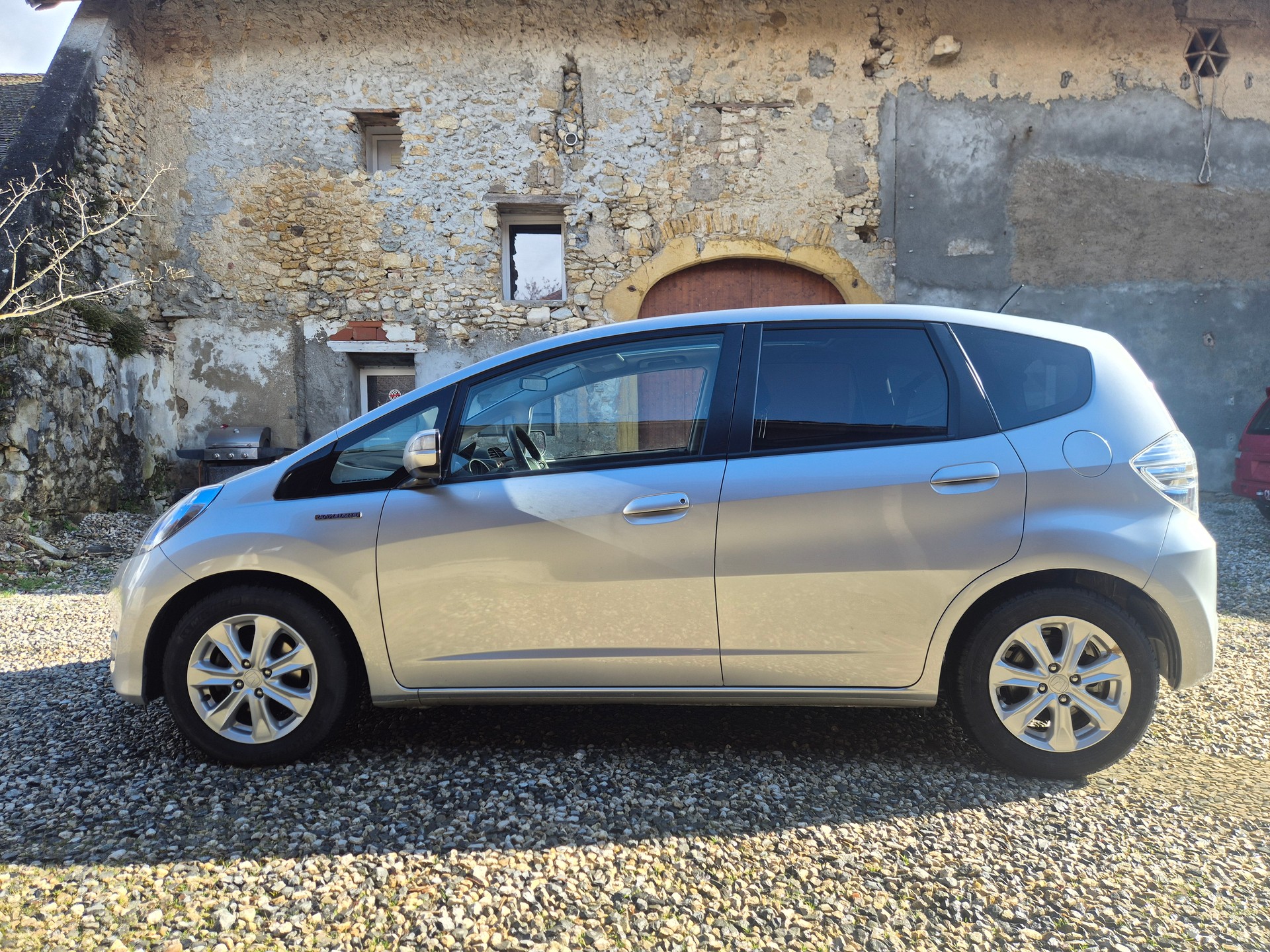 HONDA Jazz 1.3i Hybrid Exclusive CVT-image-1