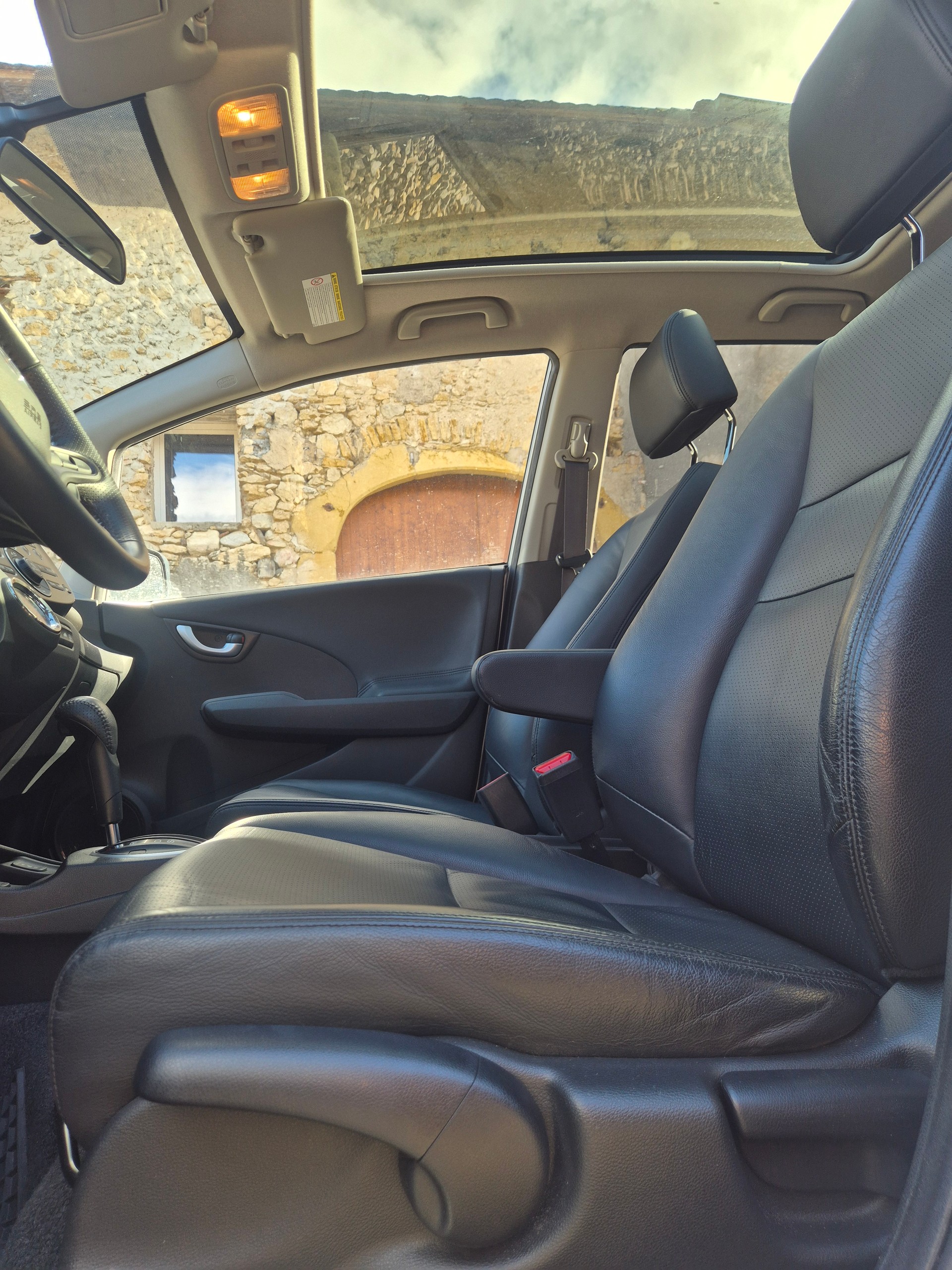 HONDA Jazz 1.3i Hybrid Exclusive CVT-image-8
