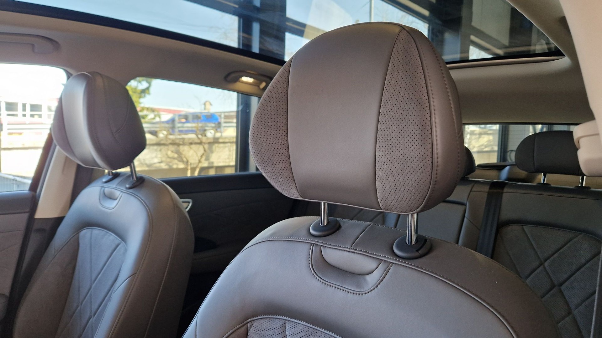MG MGS6 Luxury 77KWh 4 WD-image-5