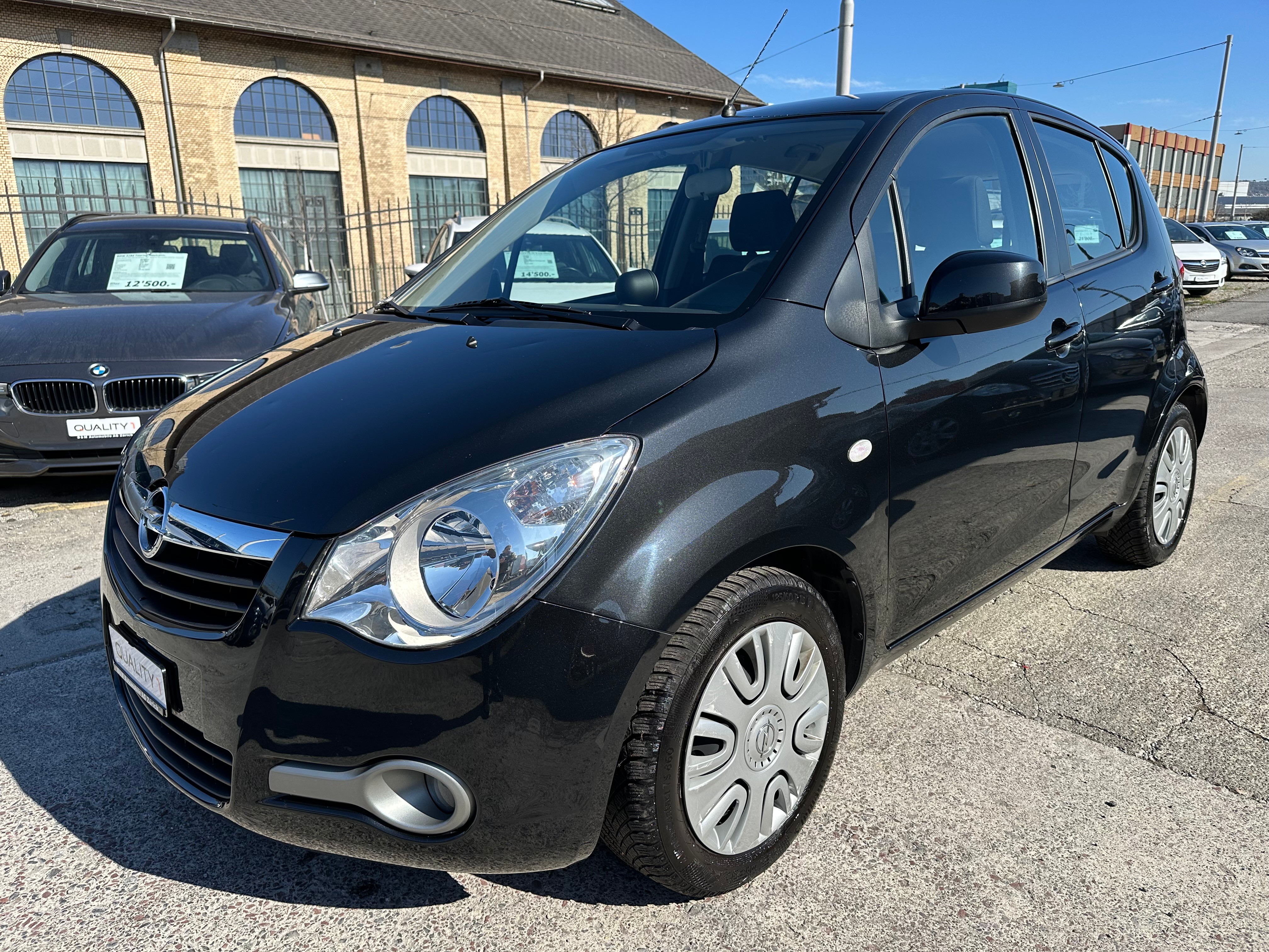 Car photo