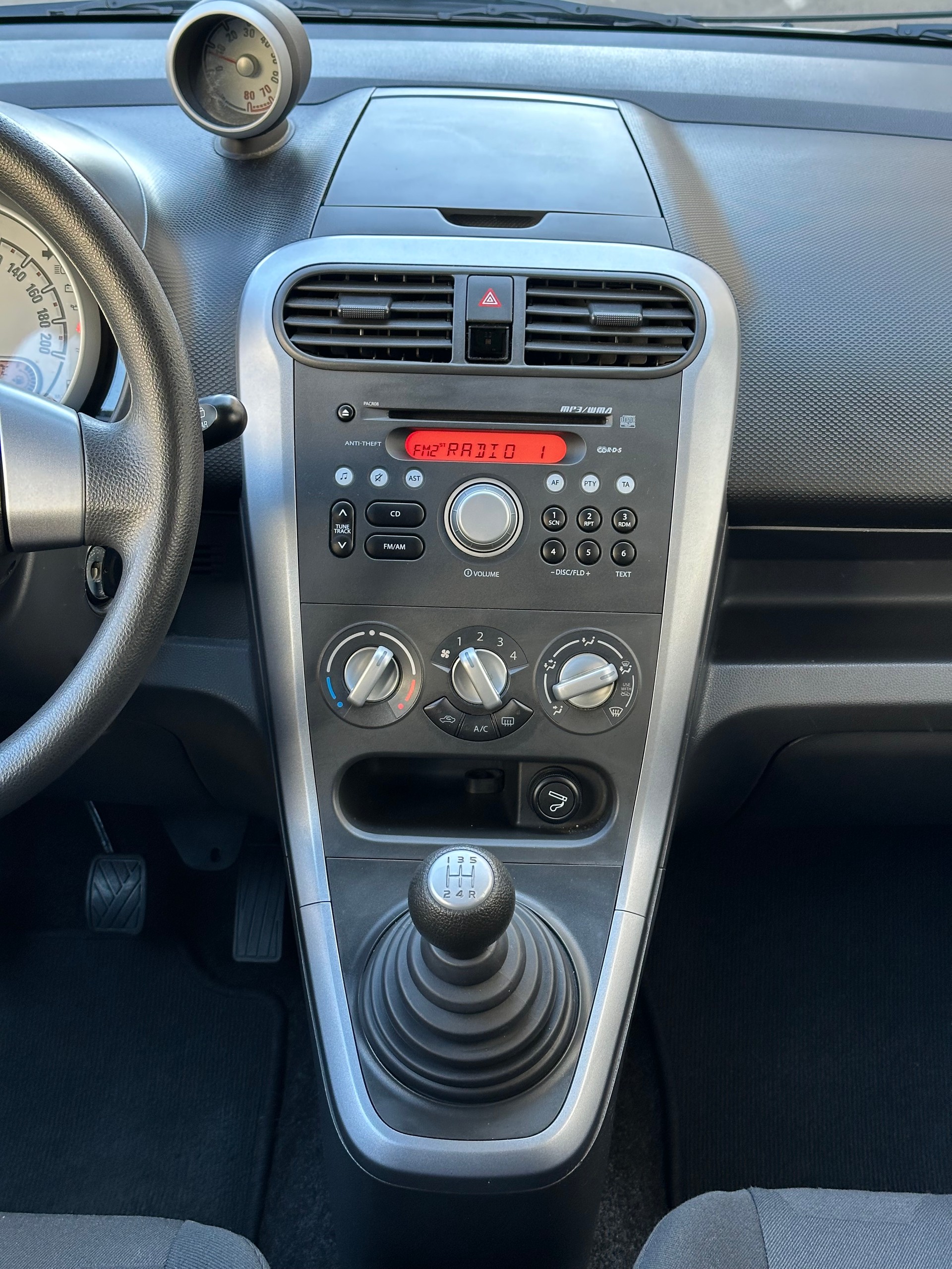 OPEL Agila 1.2 Enjoy-image-16