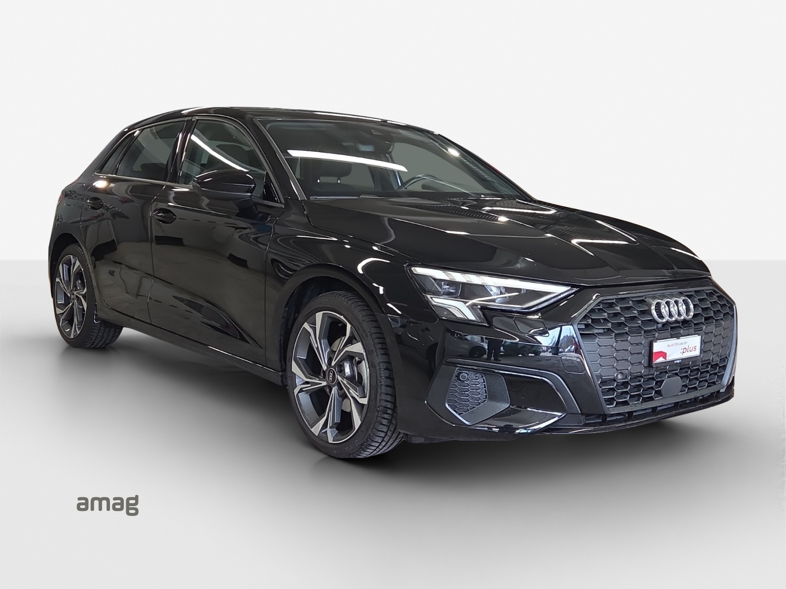 AUDI A3 Sportback 35 TFSI Attraction S-tronic-image-5