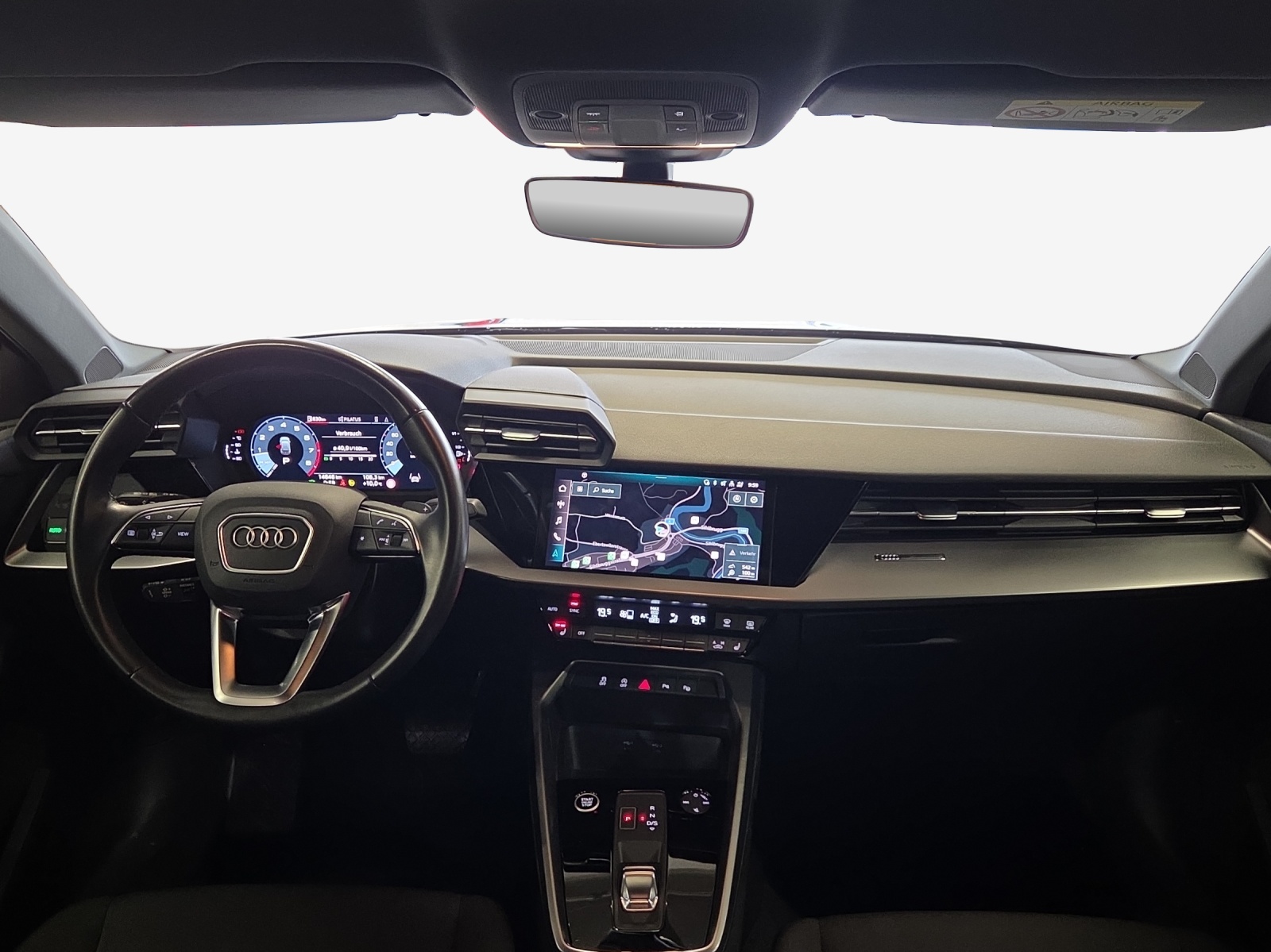 AUDI A3 Sportback 35 TFSI Attraction S-tronic-image-8