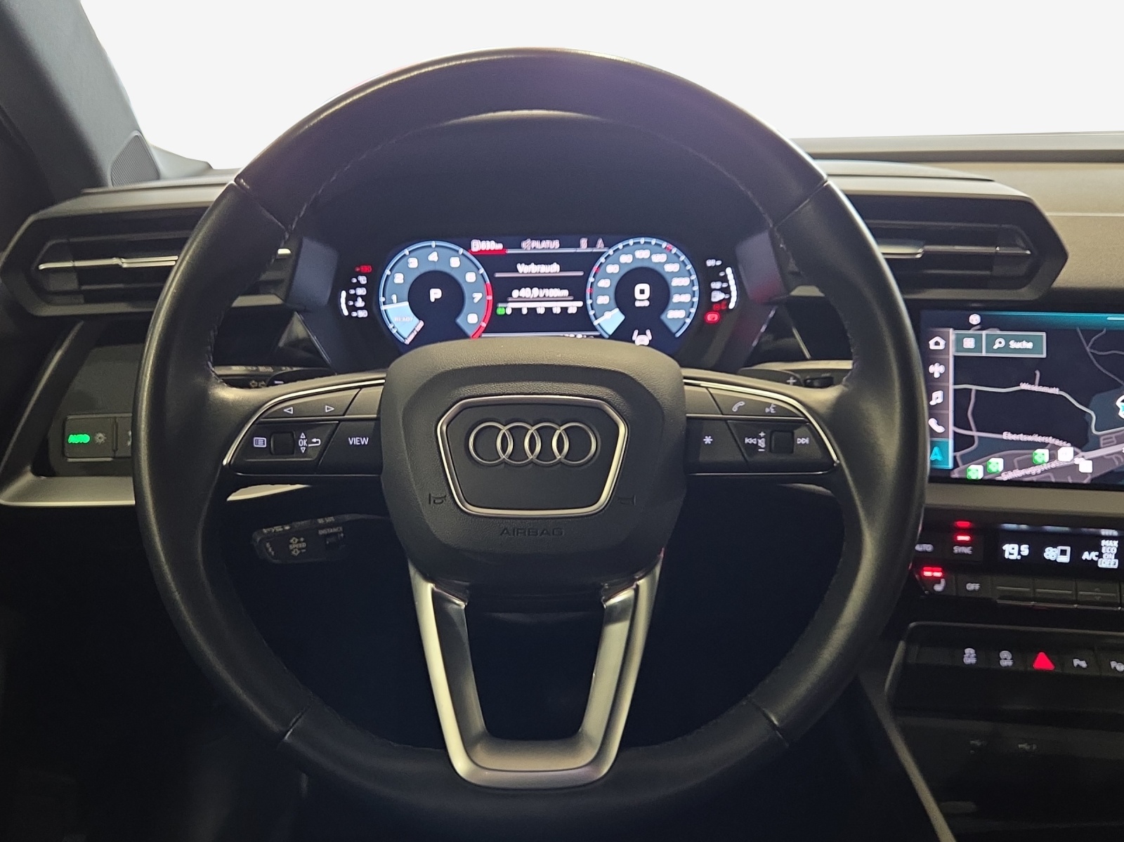AUDI A3 Sportback 35 TFSI Attraction S-tronic-image-9