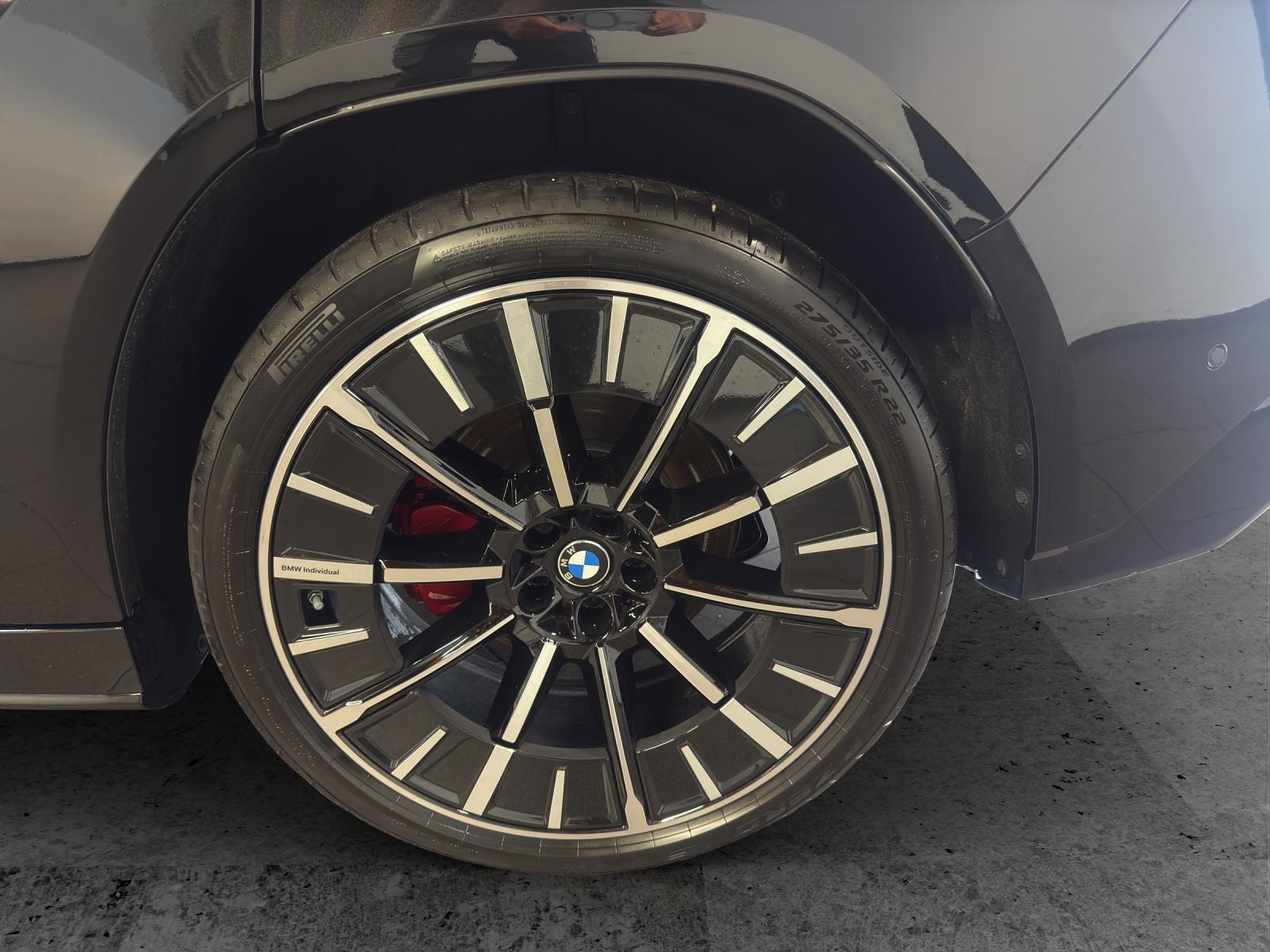 BMW iX3 50 xDrive-image-9