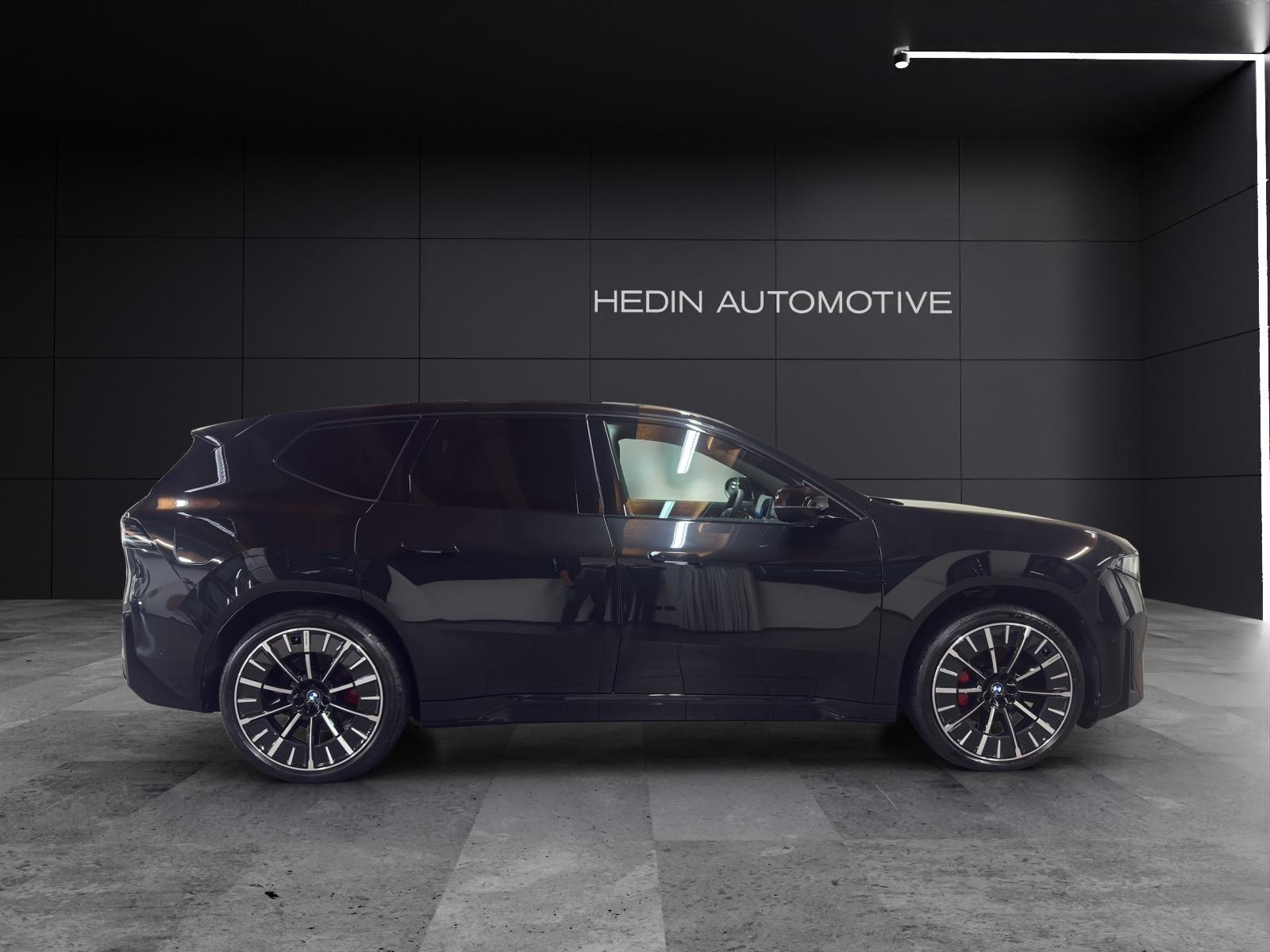 BMW iX3 50 xDrive-image-5