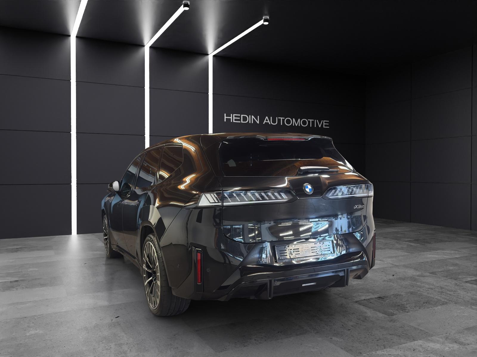 BMW iX3 50 xDrive-image-2