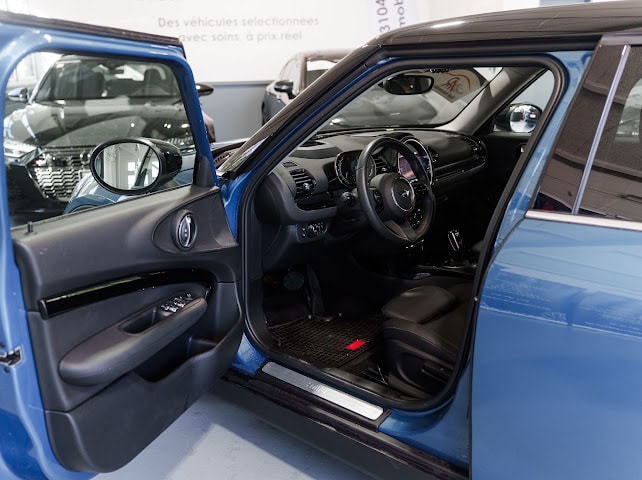 MINI Clubman Cooper Untold Edition Steptronic DKG-image-11
