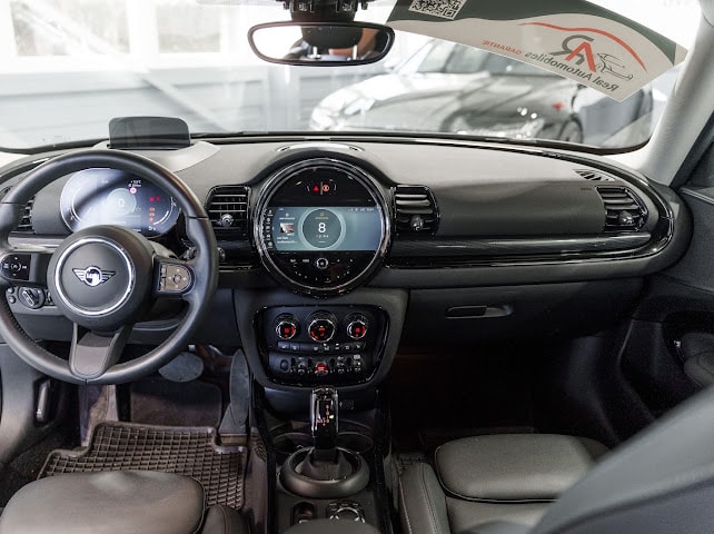 MINI Clubman Cooper Untold Edition Steptronic DKG-image-16
