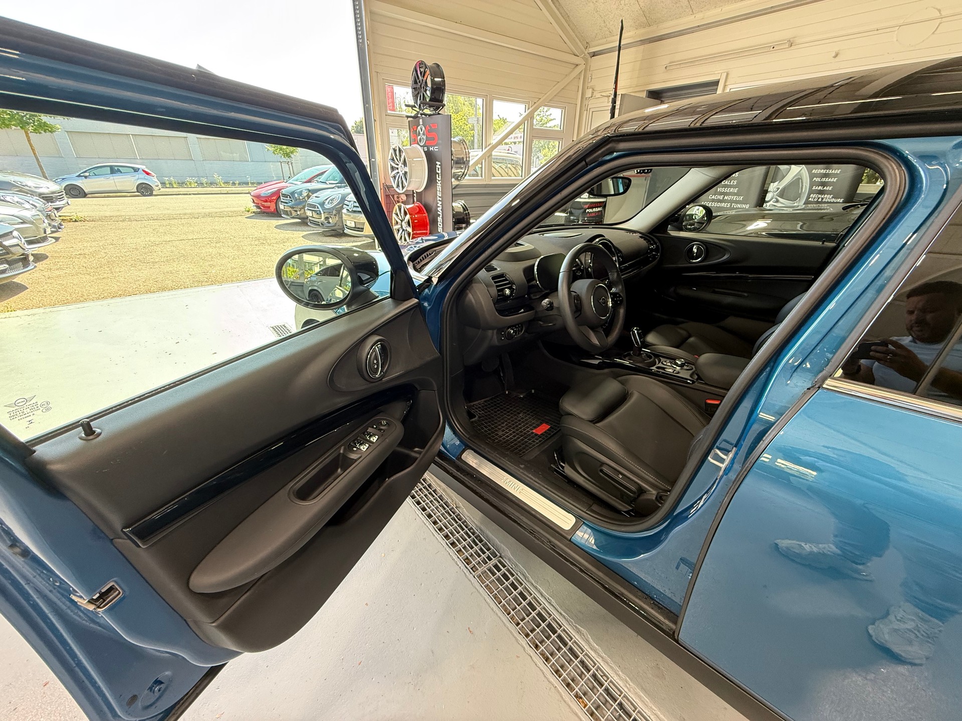 MINI Clubman Cooper Untold Edition Steptronic DKG-image-8