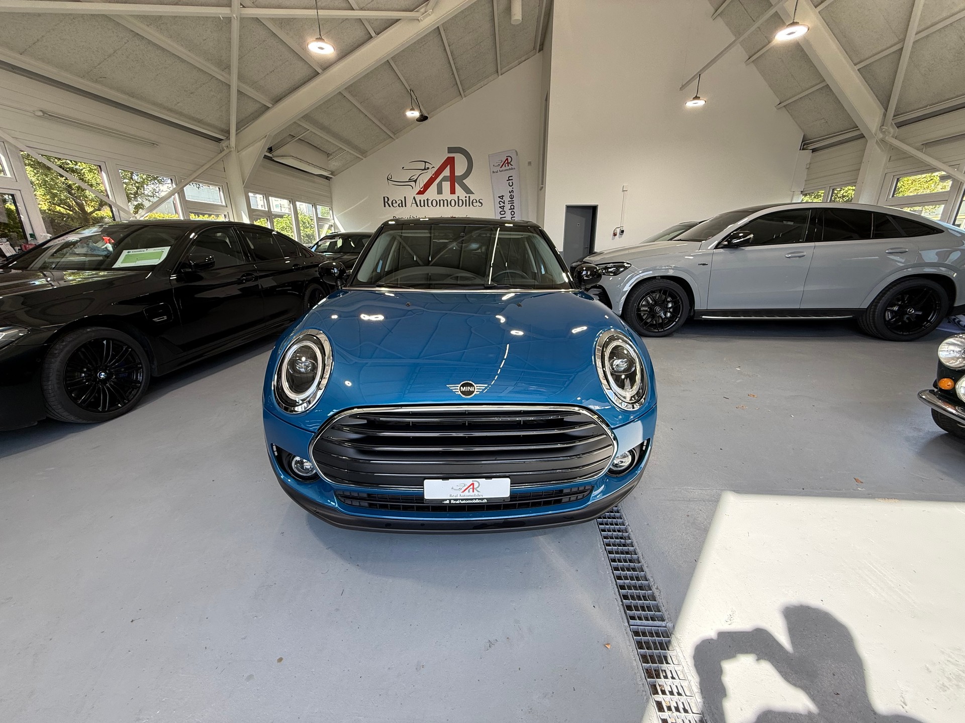 MINI Clubman Cooper Untold Edition Steptronic DKG-image-1