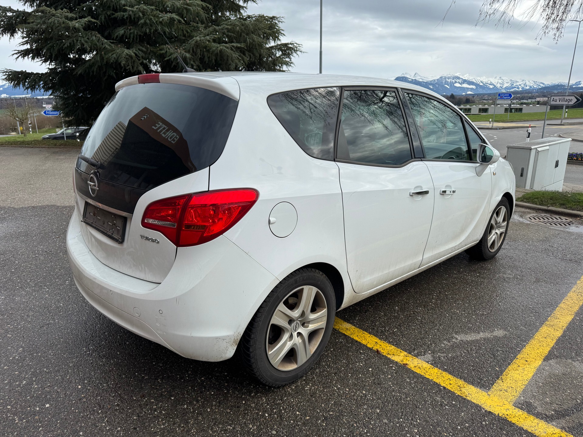 OPEL Meriva 1.4 Turbo Cosmo-image-4