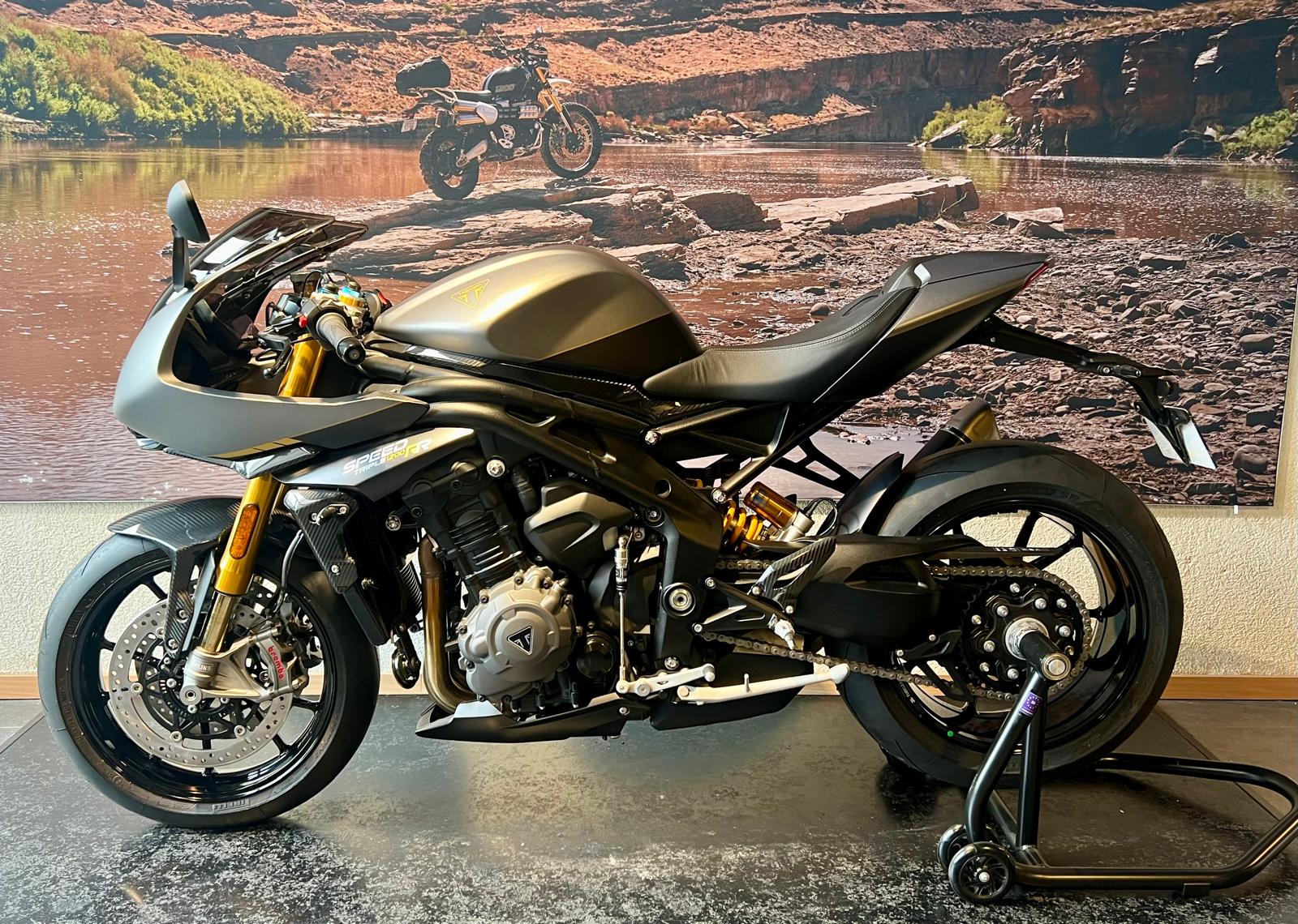 TRIUMPH Speed Triple RR-image-5