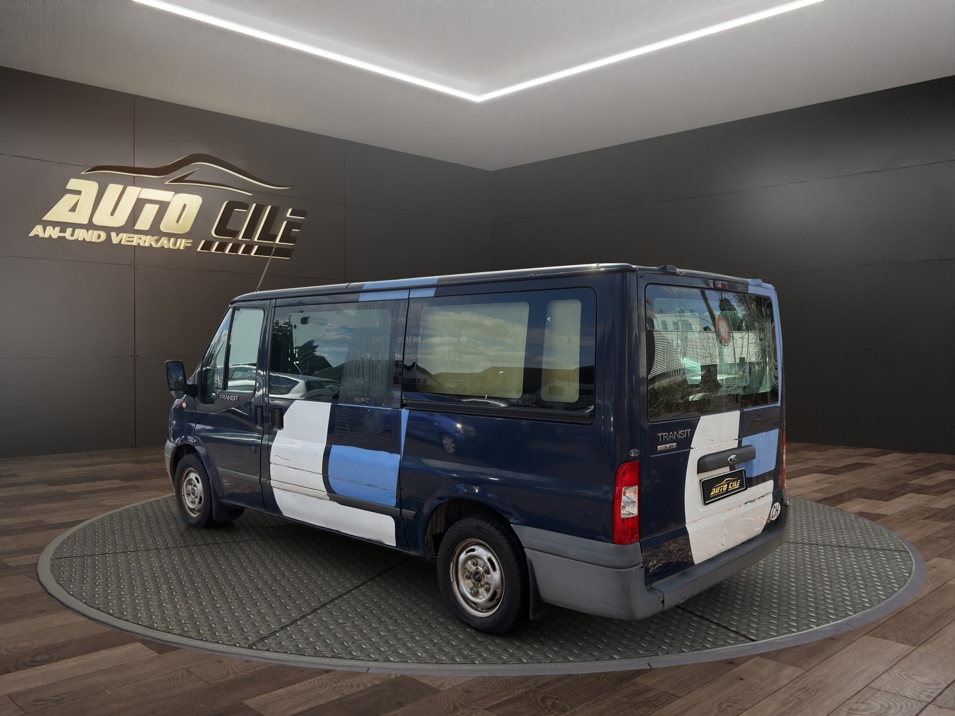 FORD Transit 2.2 TDCi 300 S Trend-image-3