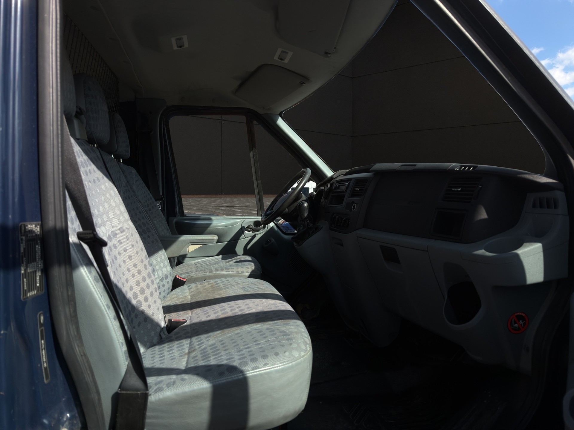 FORD Transit 2.2 TDCi 300 S Trend-image-5